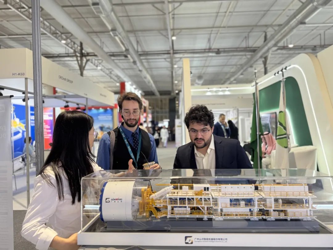 Technical Discussions with Saudi Experts