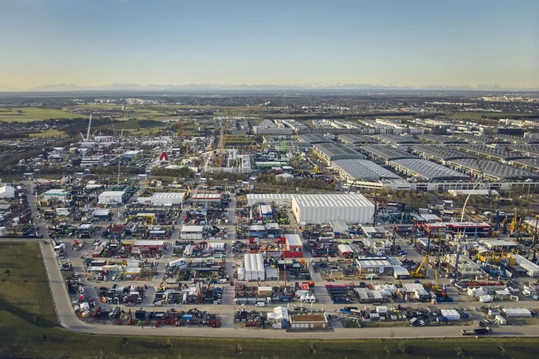 Sunward Equipment Customer Interaction