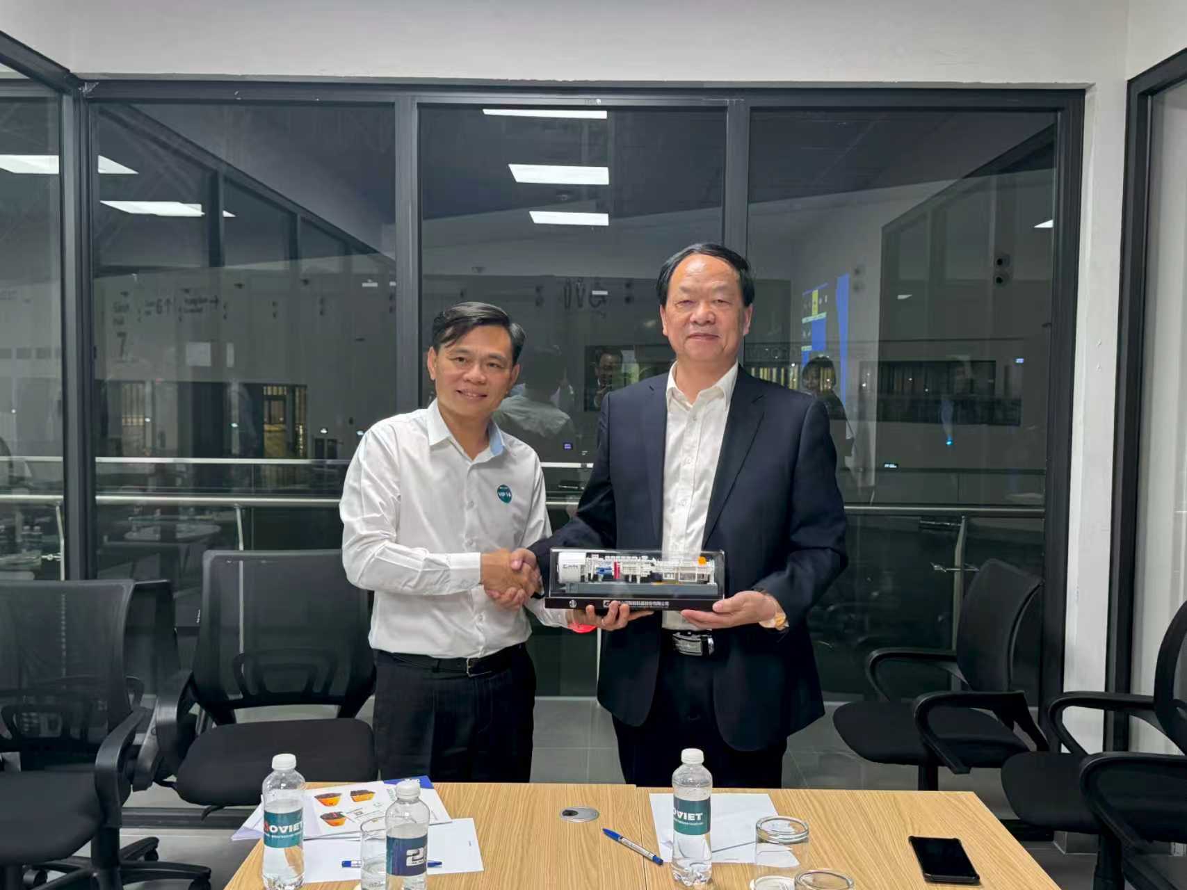 Sunward Equipment Exhibition